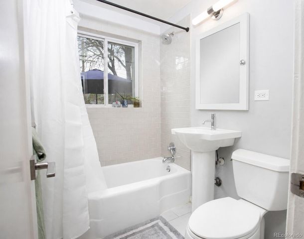 6920 E 5th Avenue, Denver, CO 80220