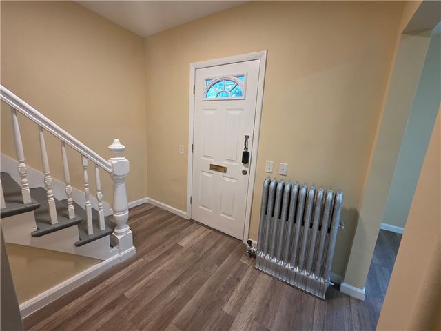 28 Carver Street, Pawtucket, RI 02860