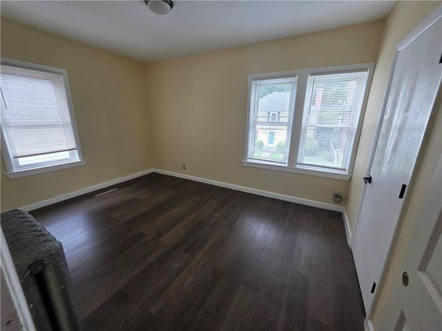 28 Carver Street, Pawtucket, RI 02860
