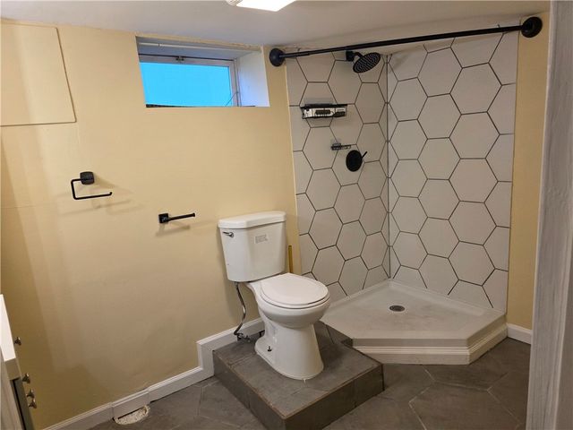 28 Carver Street, Pawtucket, RI 02860