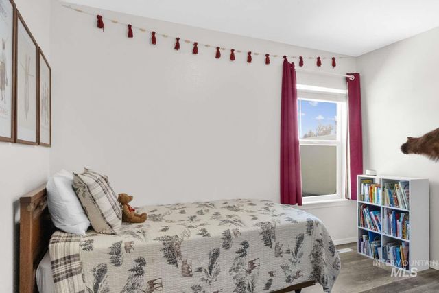 1547 Saddler St, Twin Falls, ID 83301