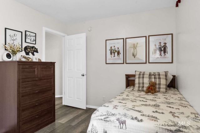 1547 Saddler St, Twin Falls, ID 83301