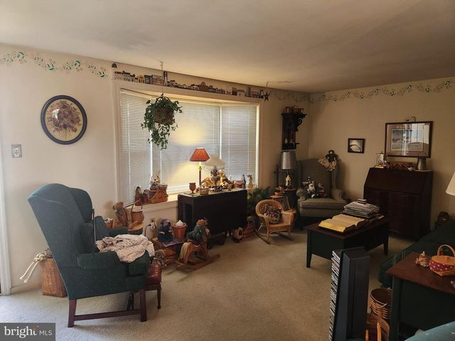 179 EASTBROOK RD, Smoketown, PA 17576