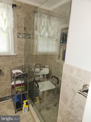 179 EASTBROOK RD, Smoketown, PA 17576