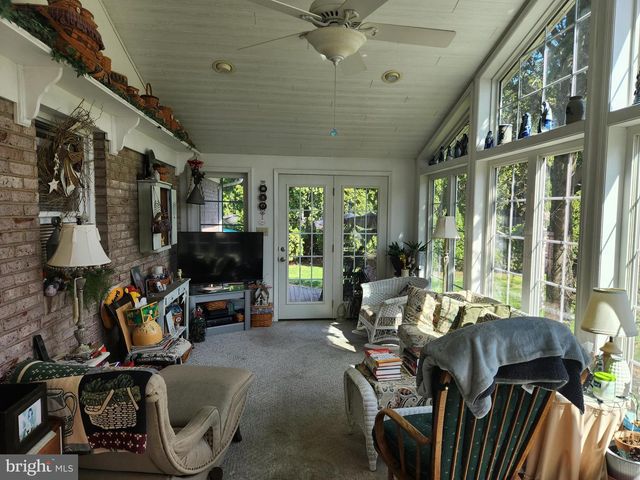 179 EASTBROOK RD, Smoketown, PA 17576