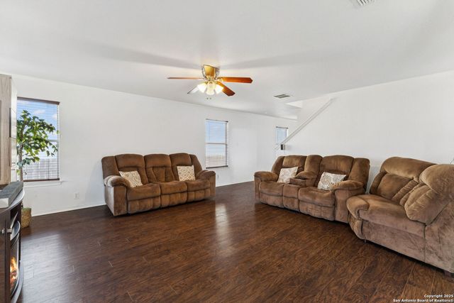 7414 Milky Way Dawn, San Antonio, TX 78252