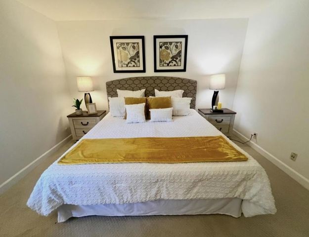 1001 E Evelyn Terrace 132, Sunnyvale, CA 94086
