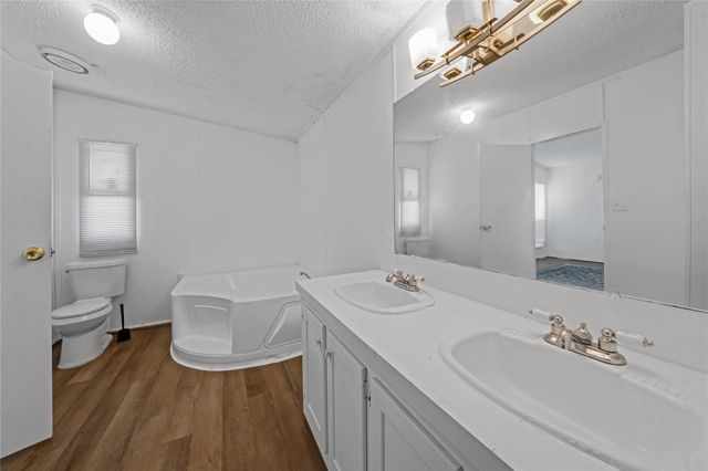 5989 Edgewood Place, Little Elm, TX 75068