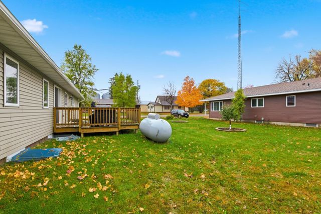 215 Church Street N, Eden Valley, MN 55329