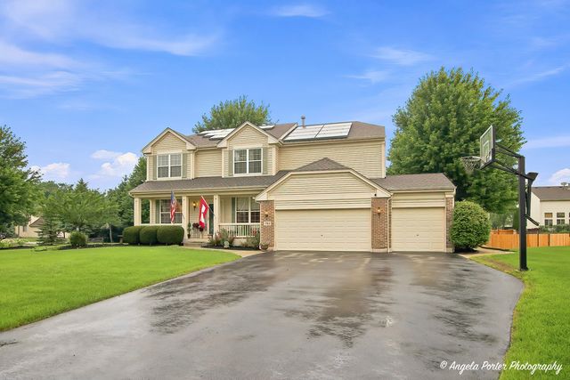 751 Needlegrass Parkway, Antioch, IL 60002