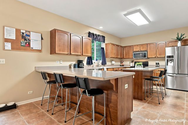751 Needlegrass Parkway, Antioch, IL 60002