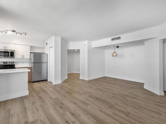 1330 West Ave 1511, Miami Beach, FL 33139