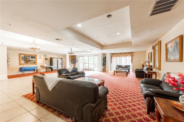 208 N Lincoln 308, Monterey Park, CA 91755