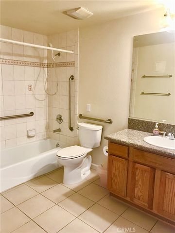 208 N Lincoln 308, Monterey Park, CA 91755