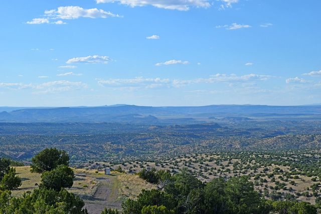 8 Overlook Way, Magdalena, NM 87825