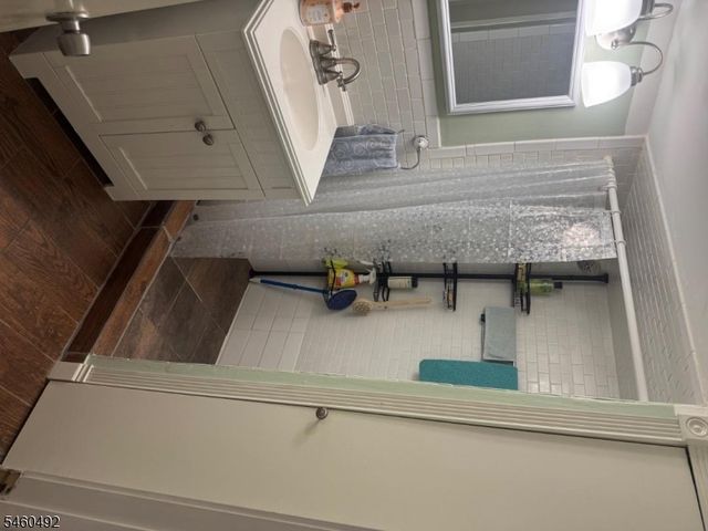 692 Hanson Ave, Perth Amboy City, NJ 08861