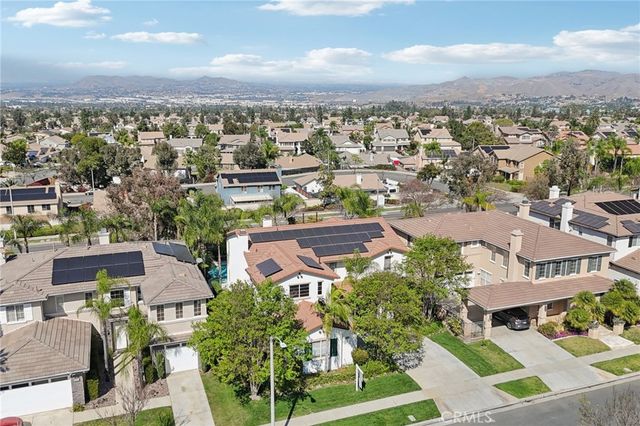 1041 Stanislaus Dr., Corona, CA 92881