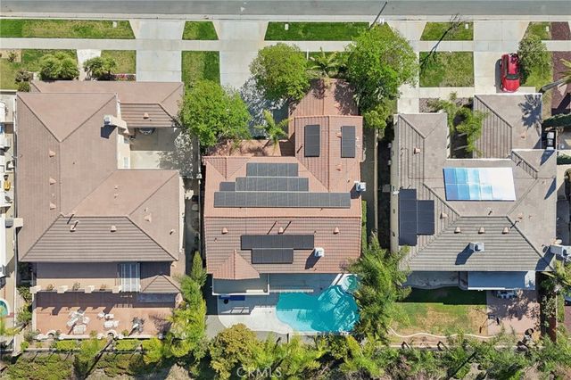 1041 Stanislaus Dr., Corona, CA 92881