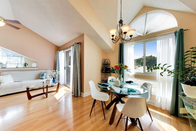 1225 Ranchview Court 0, Buffalo Grove, IL 60089