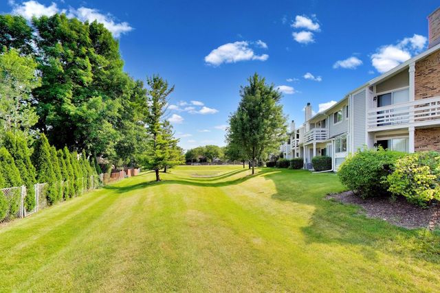 1225 Ranchview Court 0, Buffalo Grove, IL 60089