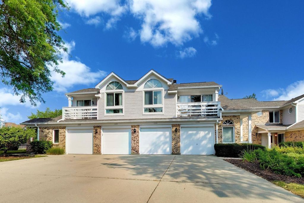 1225 Ranchview Court 0, Buffalo Grove, IL 60089