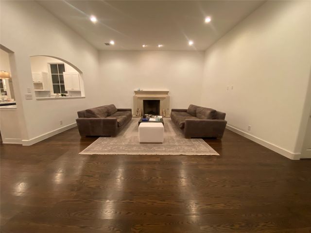 5110 Elsby Avenue, Dallas, TX 75209