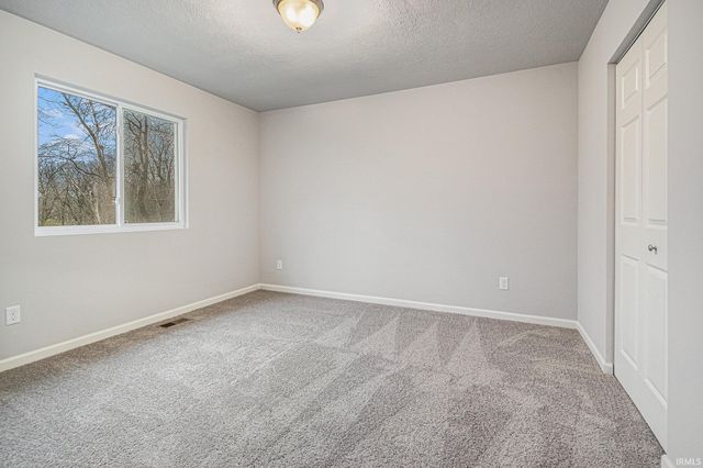 2217 Miami Trail, Huntington, IN 46750