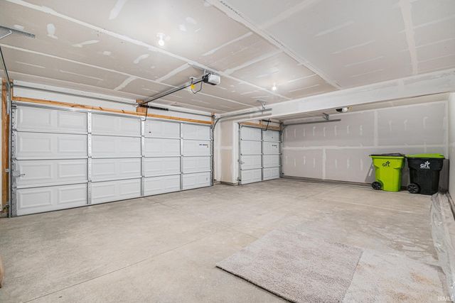 2217 Miami Trail, Huntington, IN 46750