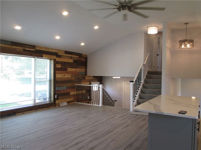 2887 Nancy Circle, Brunswick, OH 44212