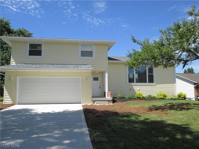 2887 Nancy Circle, Brunswick, OH 44212