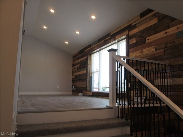 2887 Nancy Circle, Brunswick, OH 44212