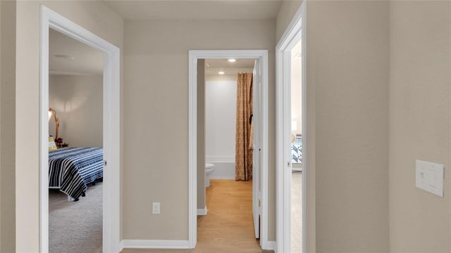 1821 Buntline Hitch DR, Leander, TX 78641