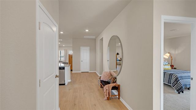 1821 Buntline Hitch DR, Leander, TX 78641