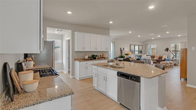 1821 Buntline Hitch DR, Leander, TX 78641