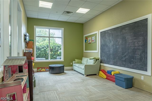 4334 Dutchess Park RD, Fort Myers, FL 33916