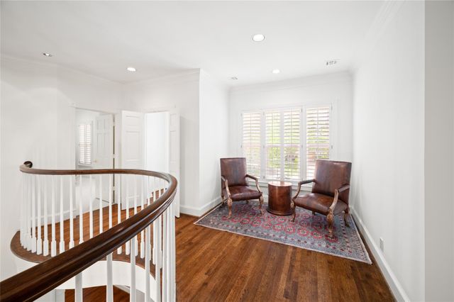 5495 Sugar Hill Drive, Houston, TX 77056