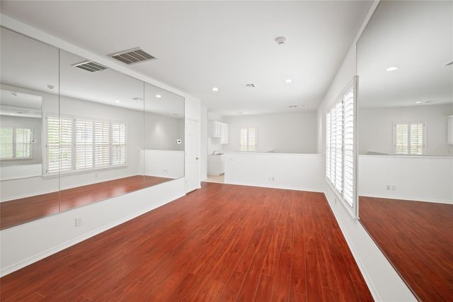 5495 Sugar Hill Drive, Houston, TX 77056
