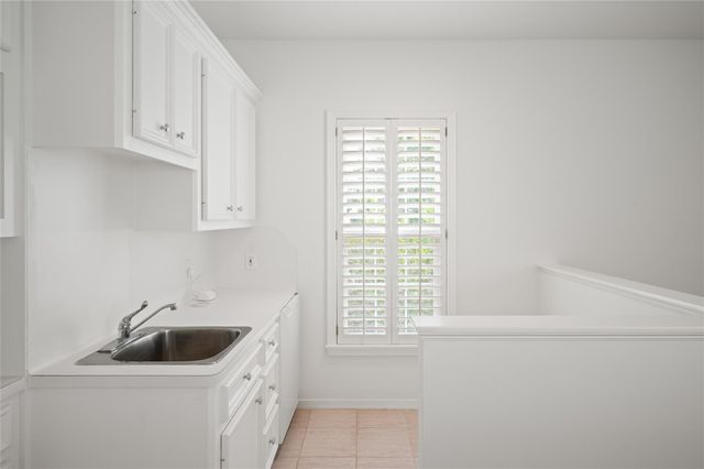 5495 Sugar Hill Drive, Houston, TX 77056