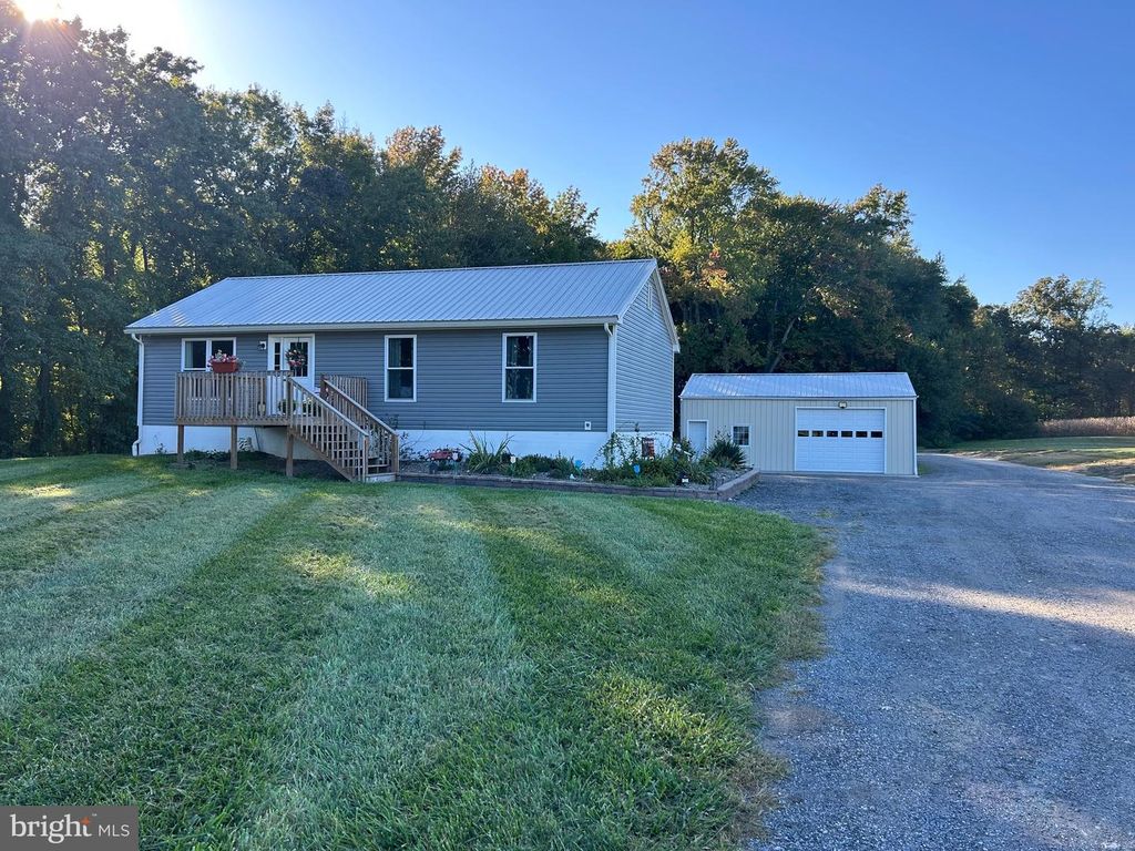 310 EBENEZER CHURCH RD, Townsend, DE 19734
