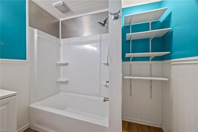 532 Harton Circle, Virginia Beach, VA 23452