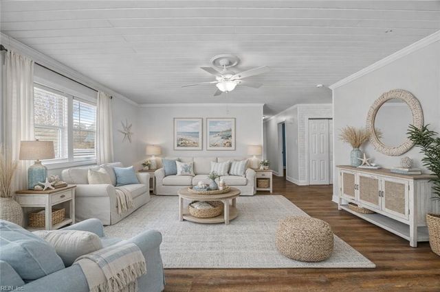 532 Harton Circle, Virginia Beach, VA 23452