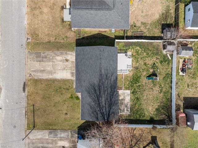 532 Harton Circle, Virginia Beach, VA 23452