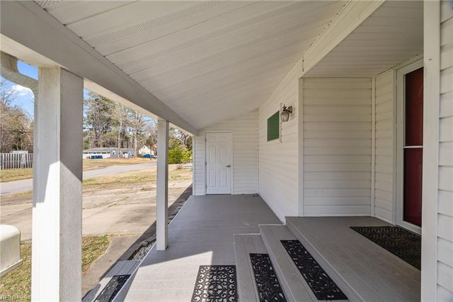 532 Harton Circle, Virginia Beach, VA 23452