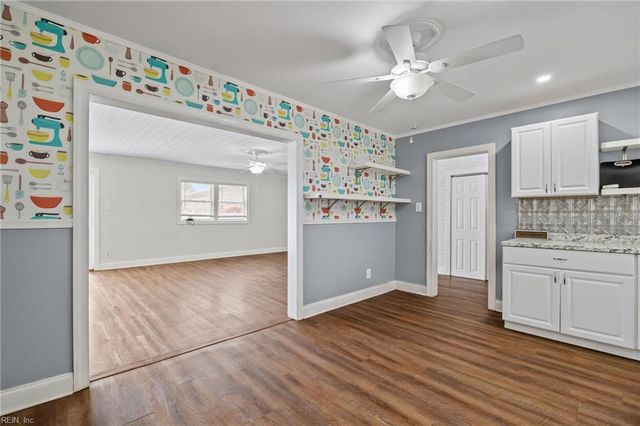 532 Harton Circle, Virginia Beach, VA 23452