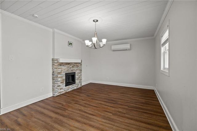 532 Harton Circle, Virginia Beach, VA 23452