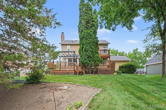 638 Old Ballwin Road, Ballwin, MO 63021