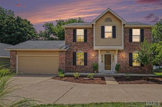 638 Old Ballwin Road, Ballwin, MO 63021