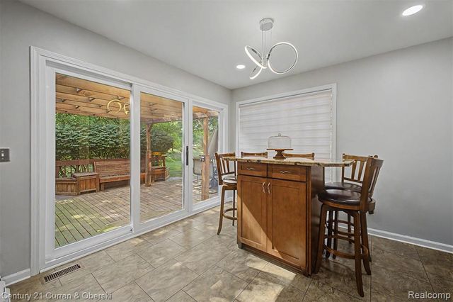 550 Fairfield Court, Canton, MI 48188