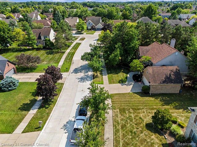 550 Fairfield Court, Canton, MI 48188