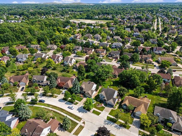 550 Fairfield Court, Canton, MI 48188